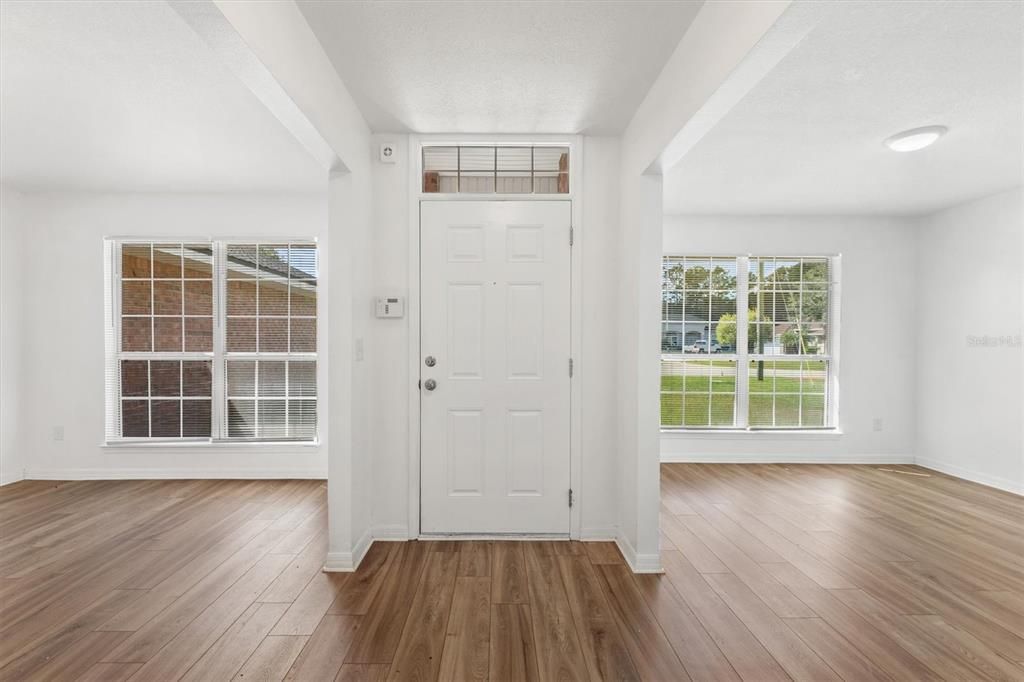 For Sale: $345,000 (4 beds, 2 baths, 2570 Square Feet)