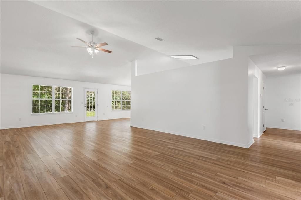 For Sale: $345,000 (4 beds, 2 baths, 2570 Square Feet)