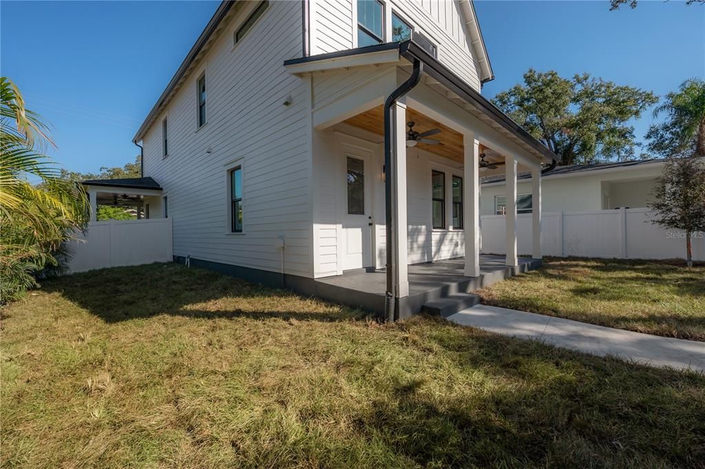 待售: $785,745 (4 贝兹, 3 浴室, 2485 平方英尺)