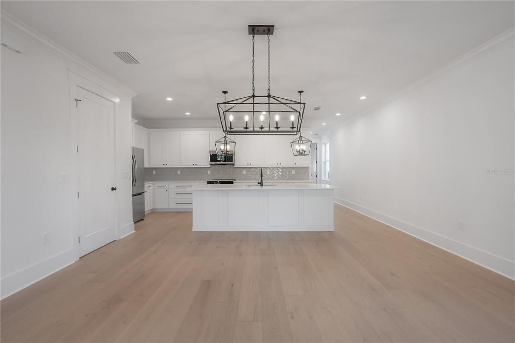 待售: $785,745 (4 贝兹, 3 浴室, 2485 平方英尺)