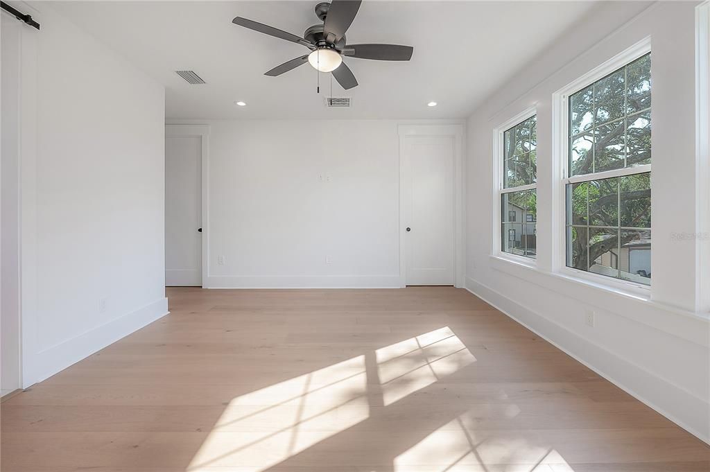 待售: $785,745 (4 贝兹, 3 浴室, 2485 平方英尺)