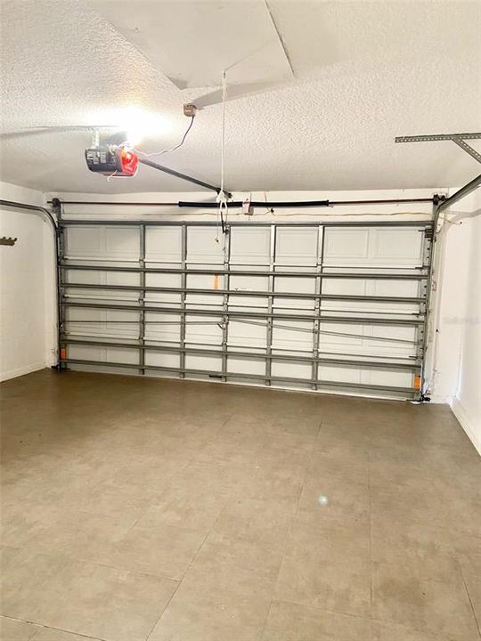 For Rent: $2,250 (3 beds, 2 baths, 1789 Square Feet)