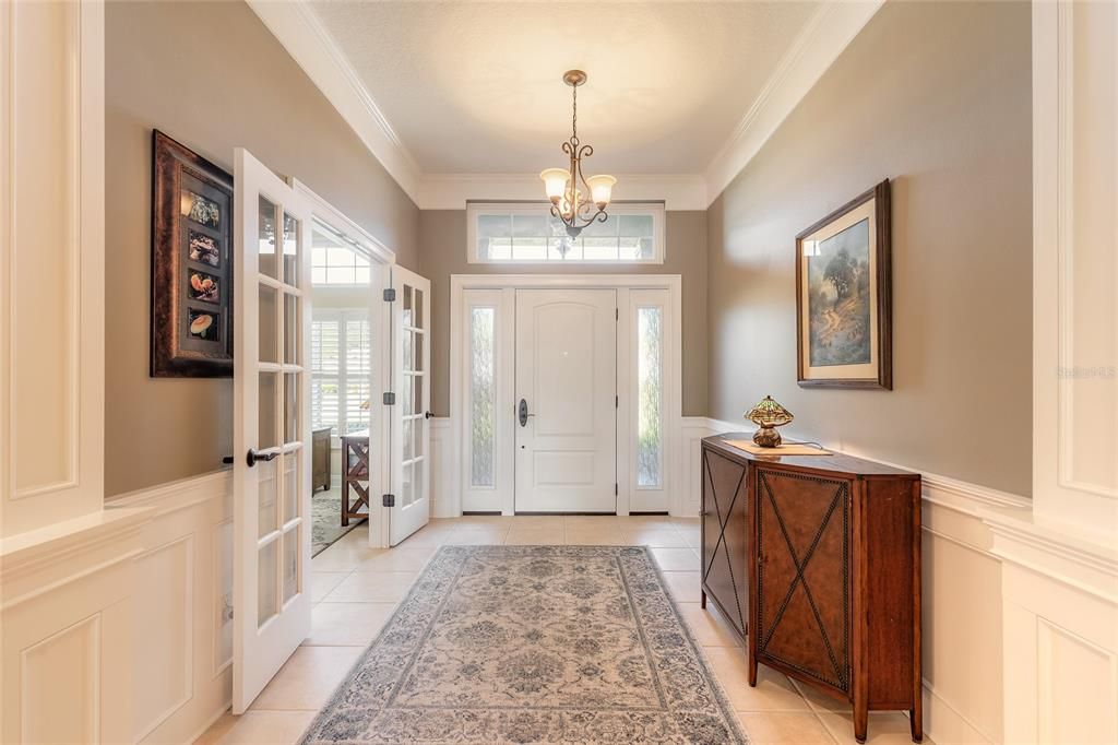 En Venta: $1,037,000 (4 camas, 3 baños, 2818 Pies cuadrados)