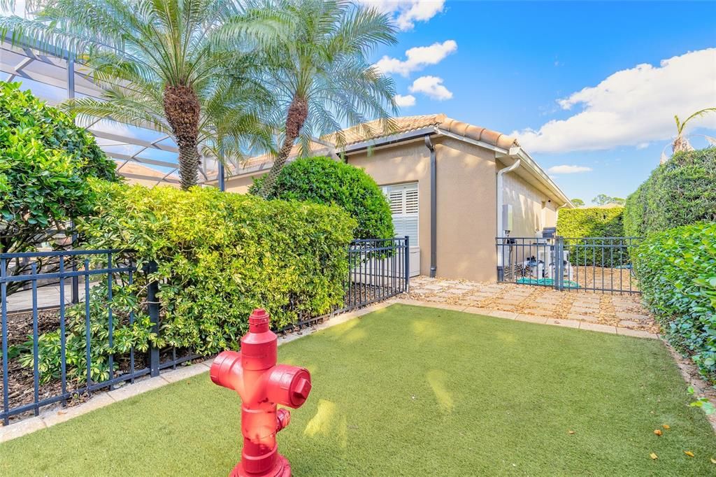 En Venta: $1,037,000 (4 camas, 3 baños, 2818 Pies cuadrados)