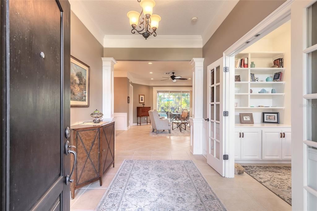 En Venta: $1,037,000 (4 camas, 3 baños, 2818 Pies cuadrados)