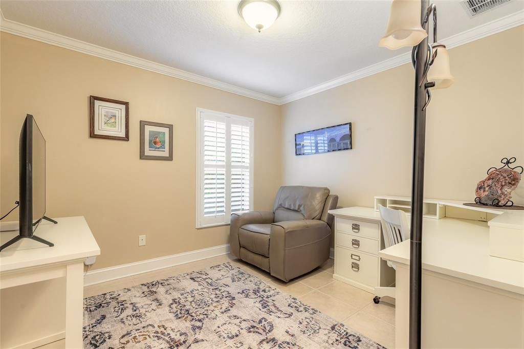 En Venta: $1,037,000 (4 camas, 3 baños, 2818 Pies cuadrados)