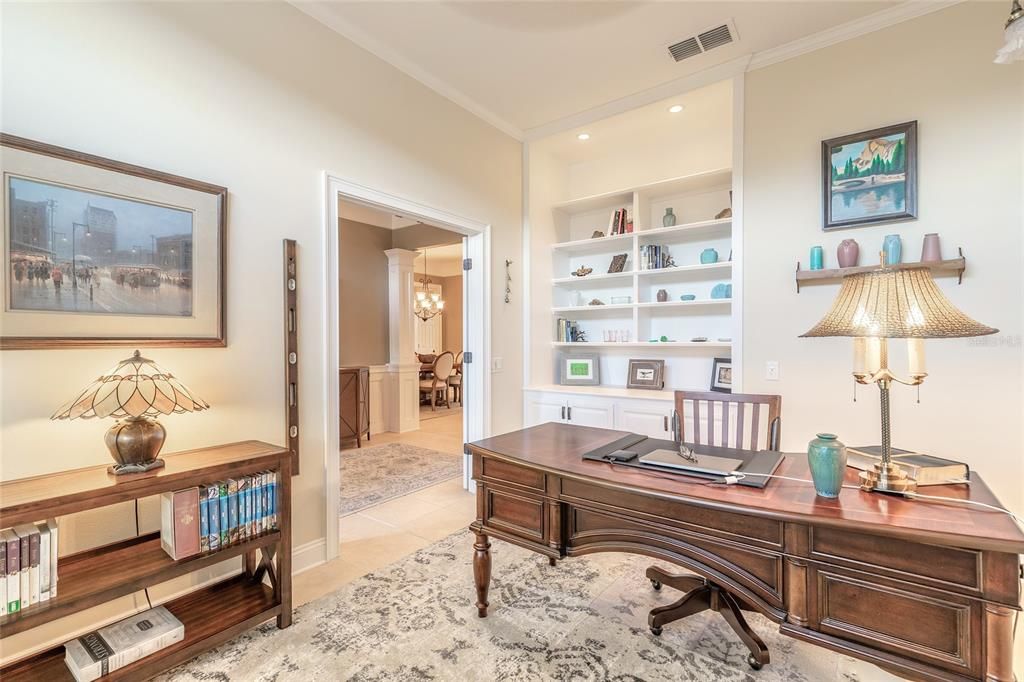 En Venta: $1,037,000 (4 camas, 3 baños, 2818 Pies cuadrados)