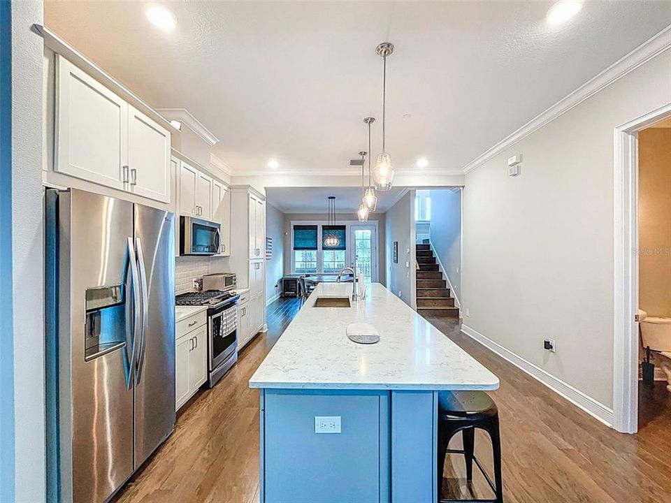 En Venta: $1,199,900 (4 camas, 3 baños, 2236 Pies cuadrados)