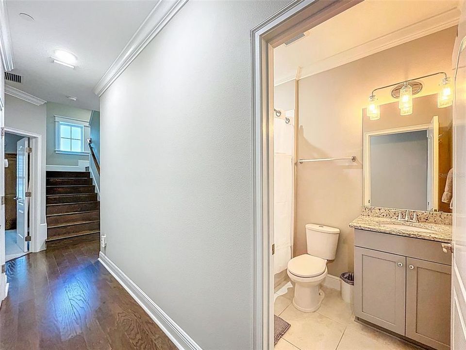 En Venta: $1,199,900 (4 camas, 3 baños, 2236 Pies cuadrados)