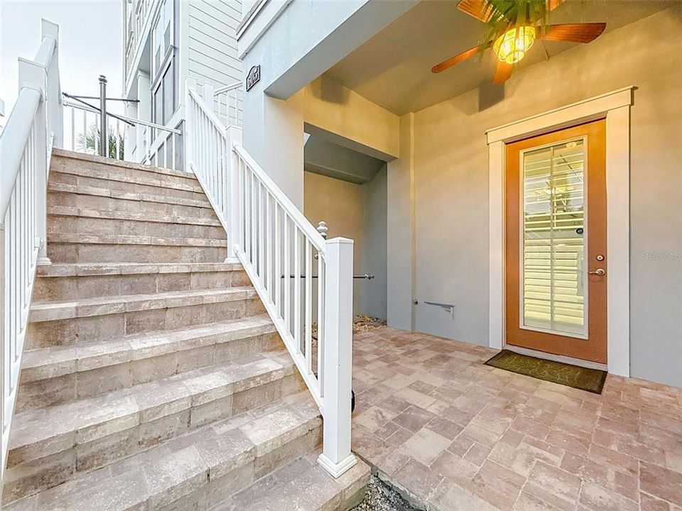 En Venta: $1,199,900 (4 camas, 3 baños, 2236 Pies cuadrados)