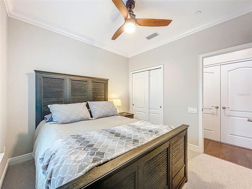 En Venta: $1,199,900 (4 camas, 3 baños, 2236 Pies cuadrados)