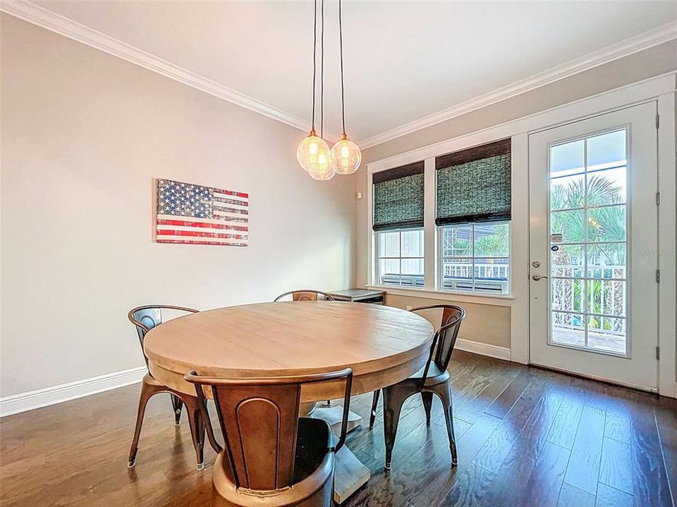 En Venta: $1,199,900 (4 camas, 3 baños, 2236 Pies cuadrados)