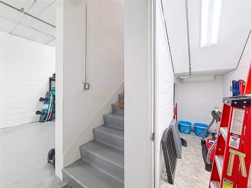 En Venta: $1,199,900 (4 camas, 3 baños, 2236 Pies cuadrados)