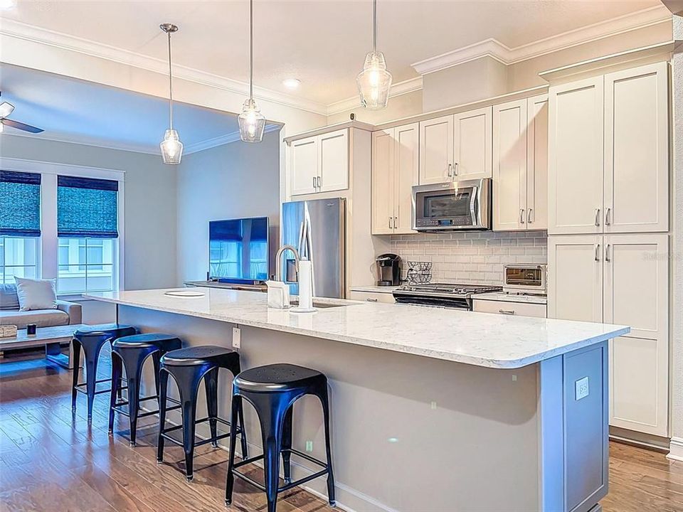 En Venta: $1,199,900 (4 camas, 3 baños, 2236 Pies cuadrados)