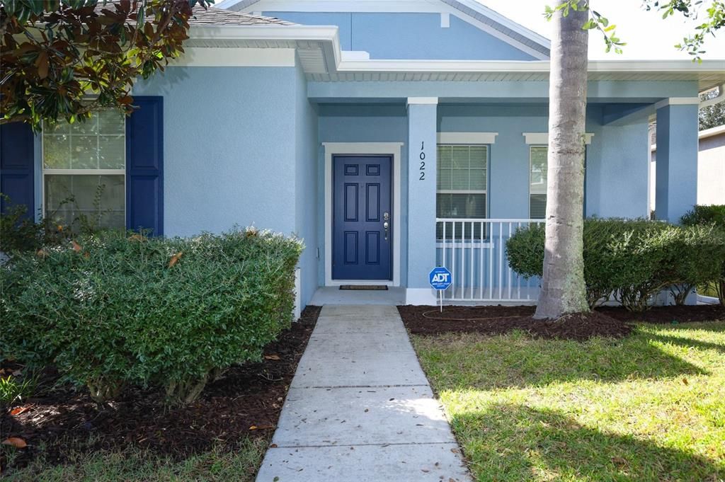 For Sale: $399,000 (3 beds, 2 baths, 1920 Square Feet)