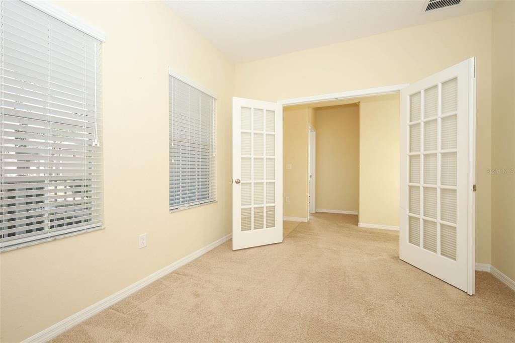 For Sale: $399,000 (3 beds, 2 baths, 1920 Square Feet)