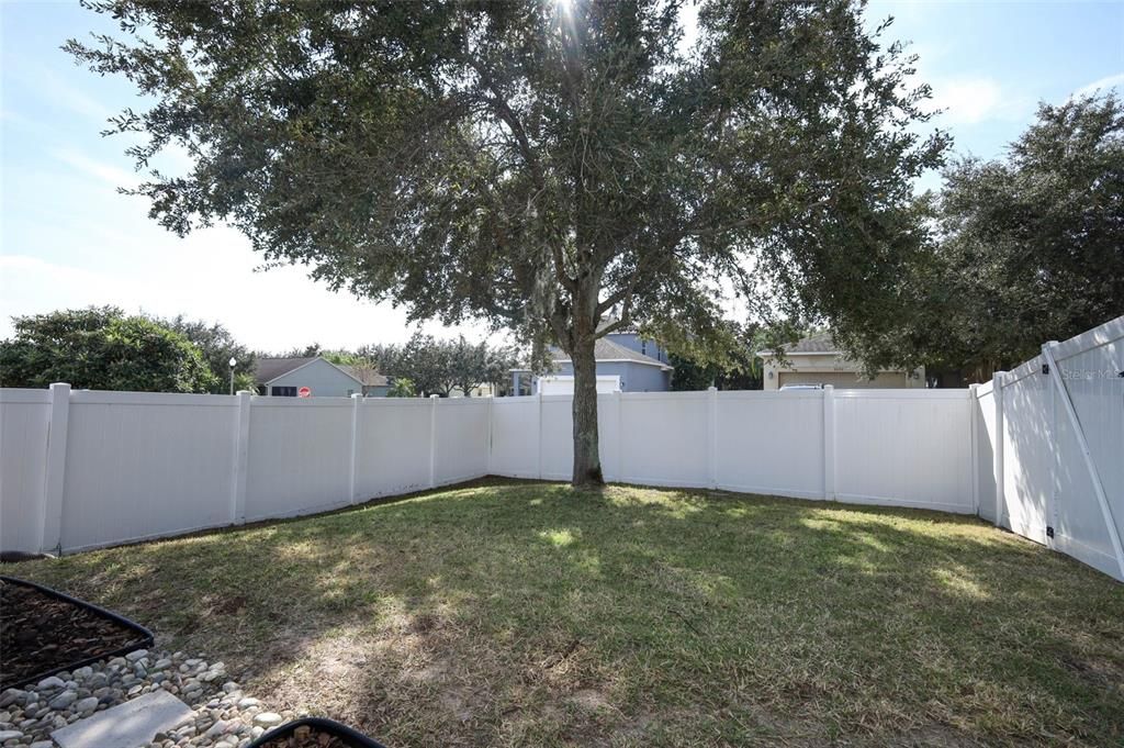 For Sale: $399,000 (3 beds, 2 baths, 1920 Square Feet)