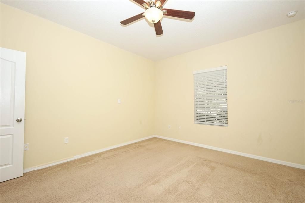 For Sale: $399,000 (3 beds, 2 baths, 1920 Square Feet)