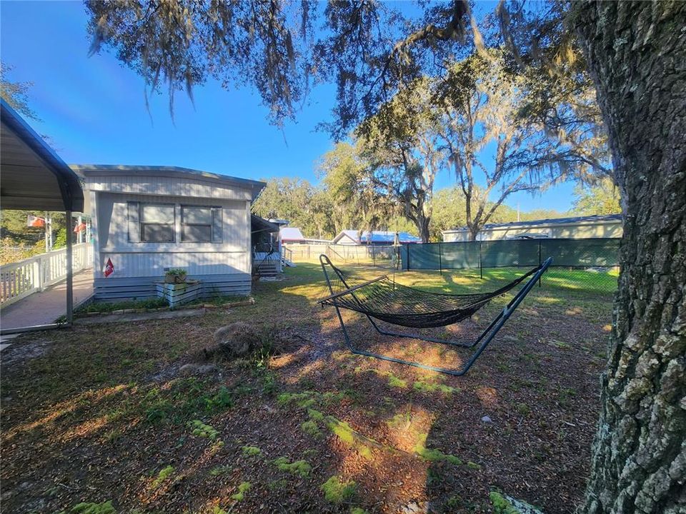 На продажу: $68,999 (1 спален, 1 ванн, 616 Квадратных фут)