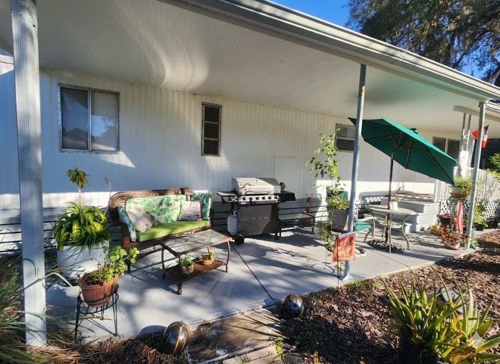 На продажу: $68,999 (1 спален, 1 ванн, 616 Квадратных фут)