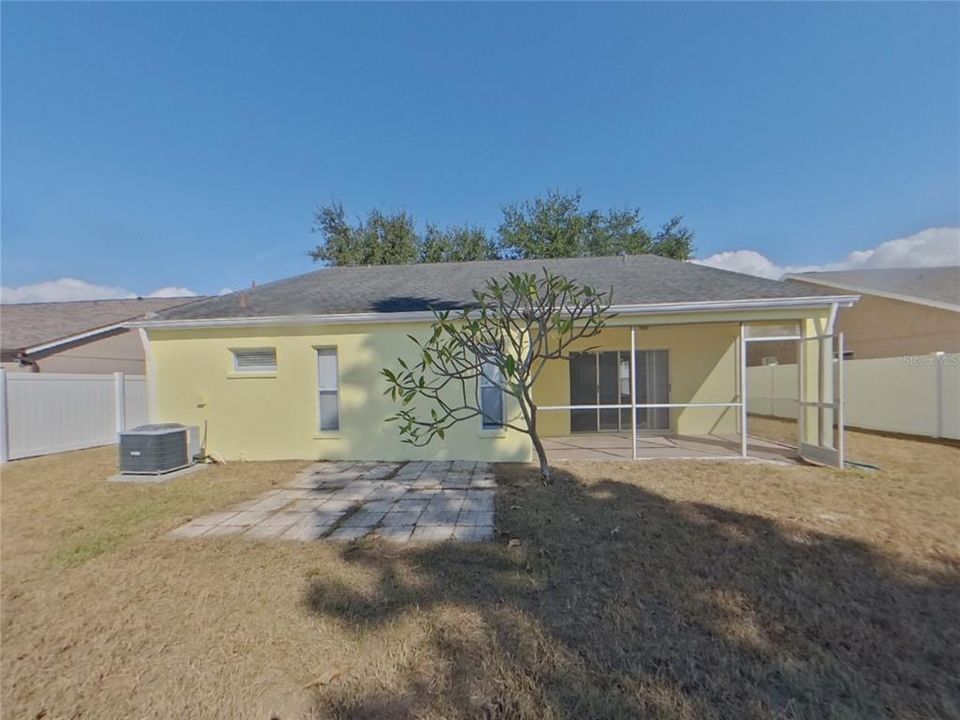 For Rent: $2,069 (3 beds, 2 baths, 1629 Square Feet)