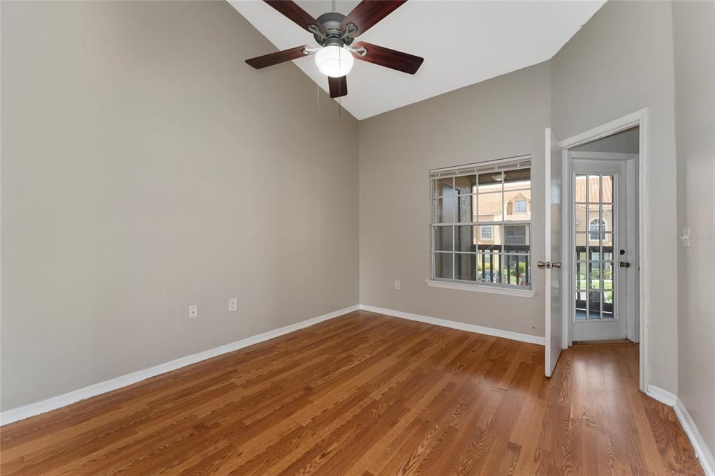 For Rent: $1,500 (2 beds, 2 baths, 932 Square Feet)