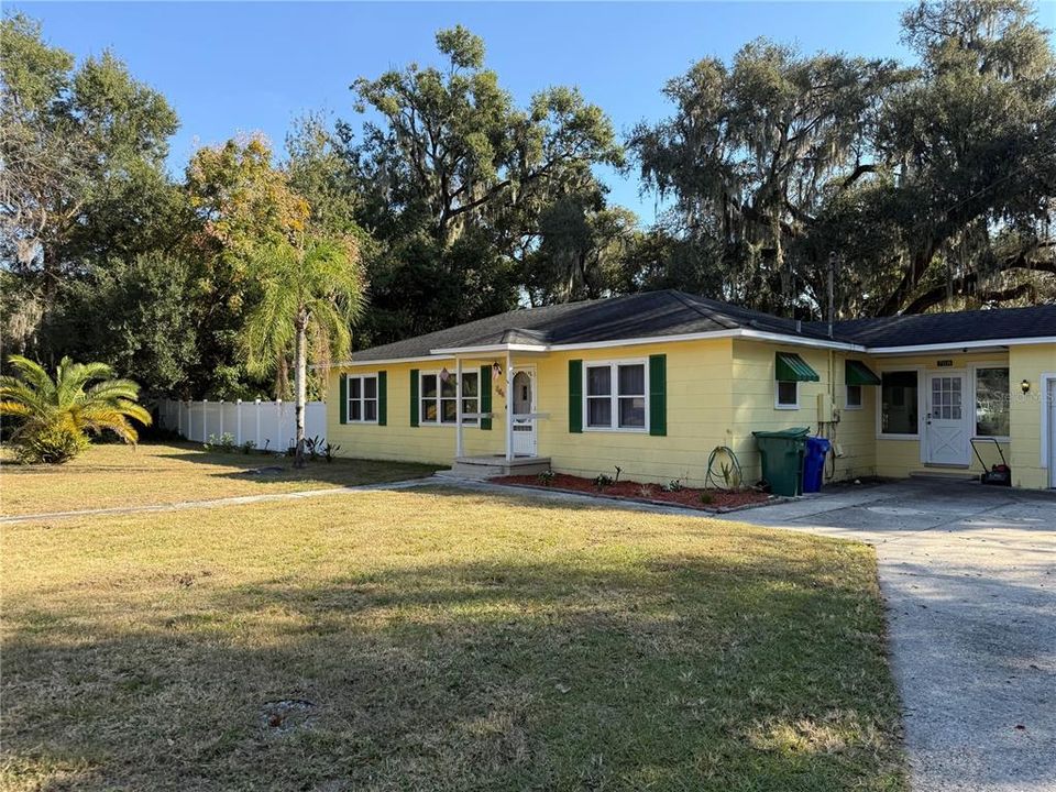 For Sale: $265,000 (3 beds, 2 baths, 1569 Square Feet)