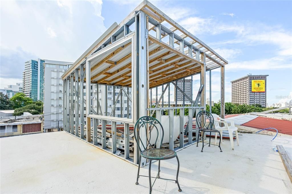 На продажу: $1,100,000 (9 спален, 6 ванн, 4800 Квадратных фут)