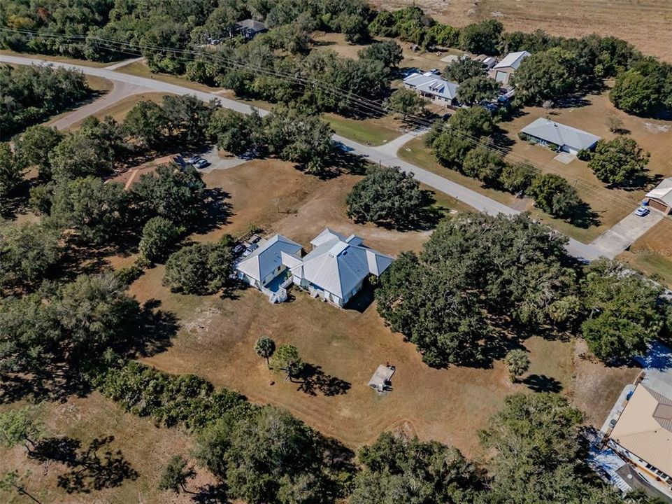 En Venta: $650,000 (4 camas, 3 baños, 2621 Pies cuadrados)