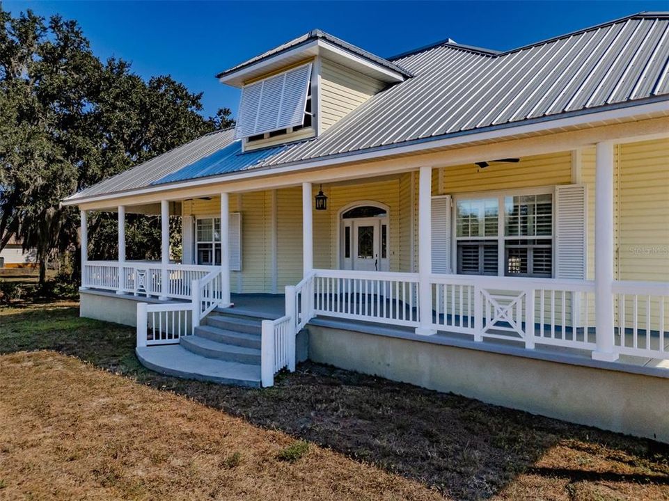 En Venta: $650,000 (4 camas, 3 baños, 2621 Pies cuadrados)