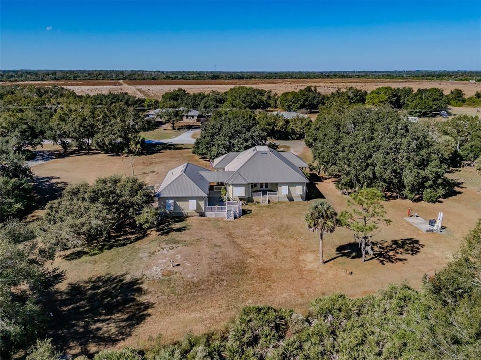 En Venta: $650,000 (4 camas, 3 baños, 2621 Pies cuadrados)