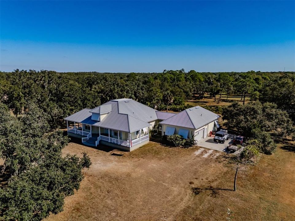 En Venta: $650,000 (4 camas, 3 baños, 2621 Pies cuadrados)