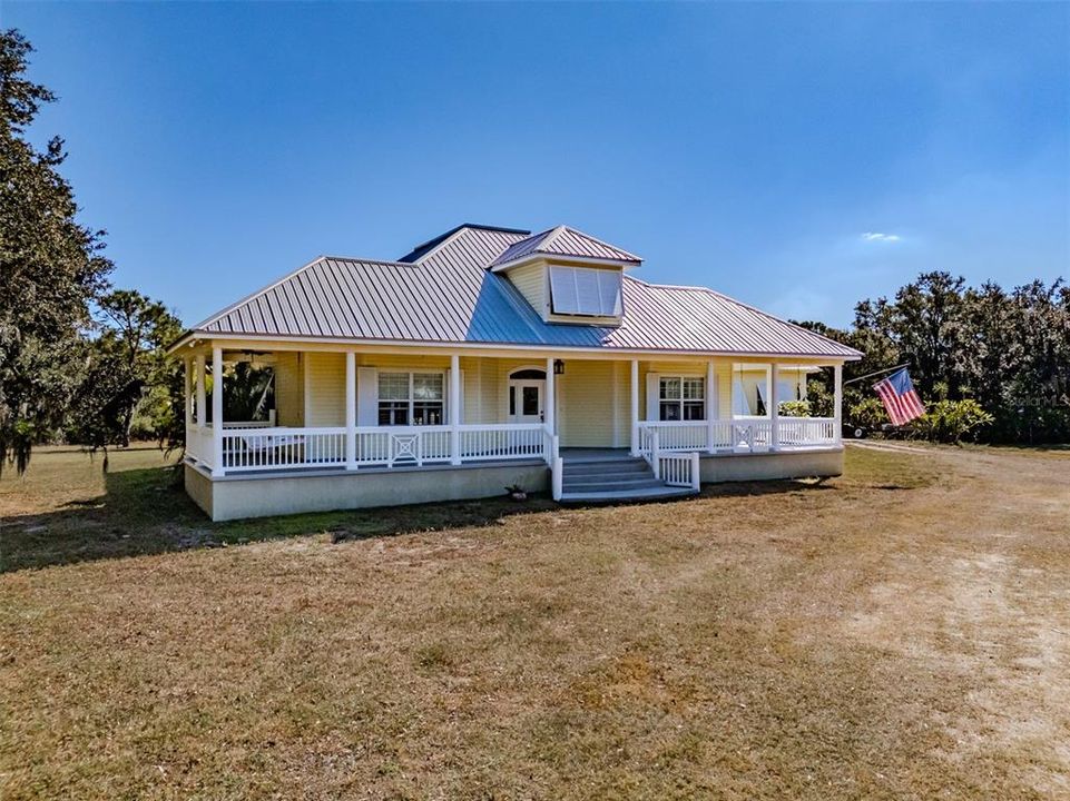 En Venta: $650,000 (4 camas, 3 baños, 2621 Pies cuadrados)