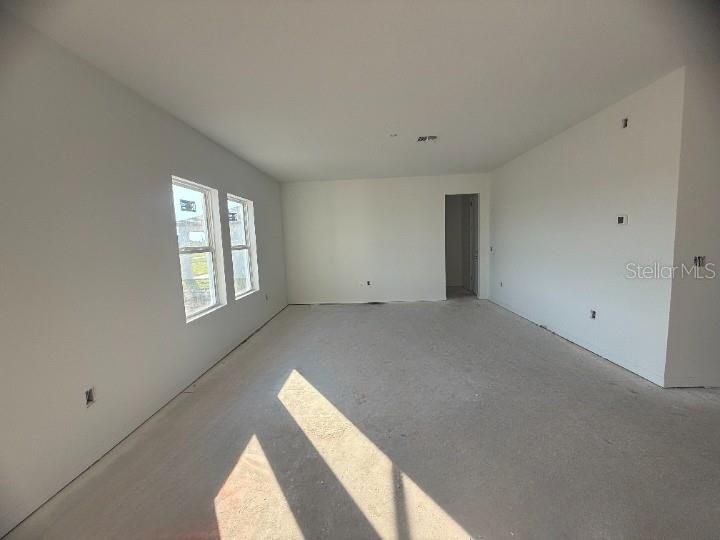 待售: $519,990 (4 贝兹, 2 浴室, 2403 平方英尺)