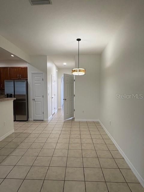 For Rent: $2,475 (3 beds, 2 baths, 1420 Square Feet)