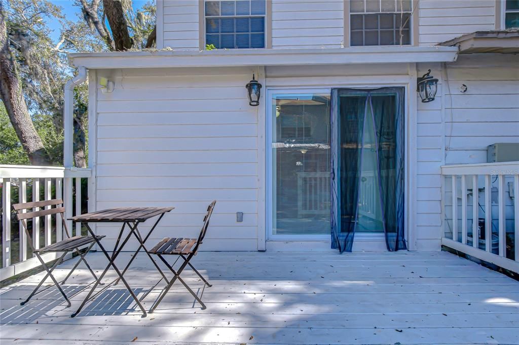 For Sale: $250,000 (2 beds, 2 baths, 1394 Square Feet)