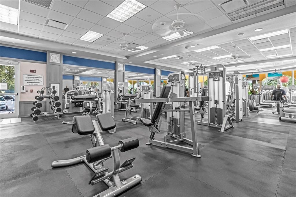 For Rent: $2,800 (3 beds, 2 baths, 1554 Square Feet)