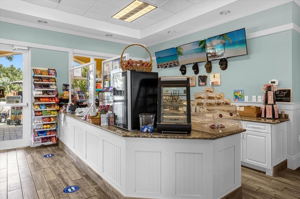 For Rent: $2,800 (3 beds, 2 baths, 1554 Square Feet)