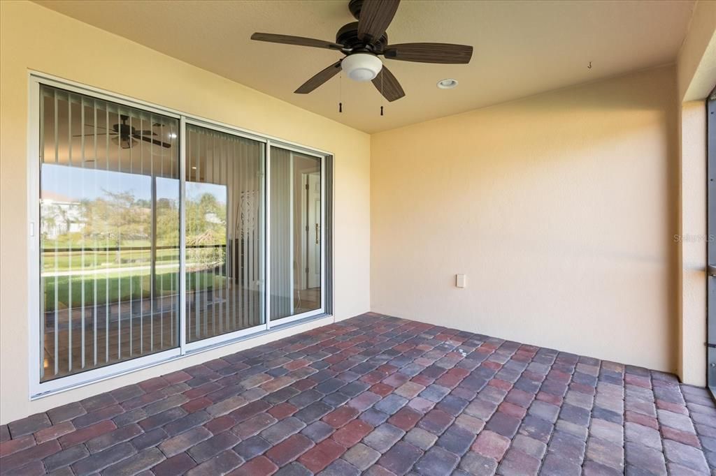 For Rent: $2,800 (3 beds, 2 baths, 1554 Square Feet)