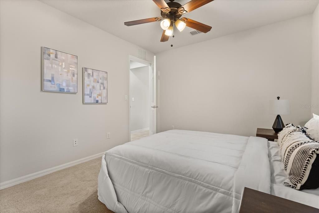 For Rent: $2,800 (3 beds, 2 baths, 1554 Square Feet)