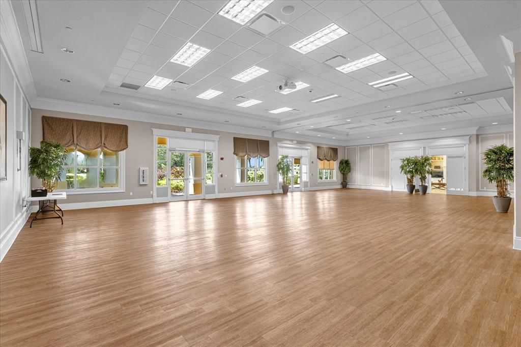 For Rent: $2,800 (3 beds, 2 baths, 1554 Square Feet)