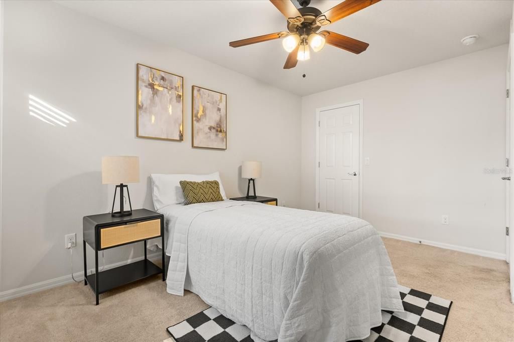 For Rent: $2,800 (3 beds, 2 baths, 1554 Square Feet)