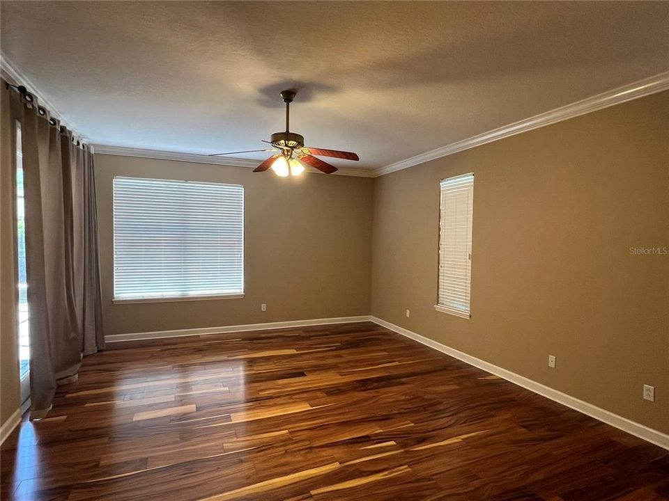 На продажу: $999,000 (5 спален, 4 ванн, 3664 Квадратных фут)