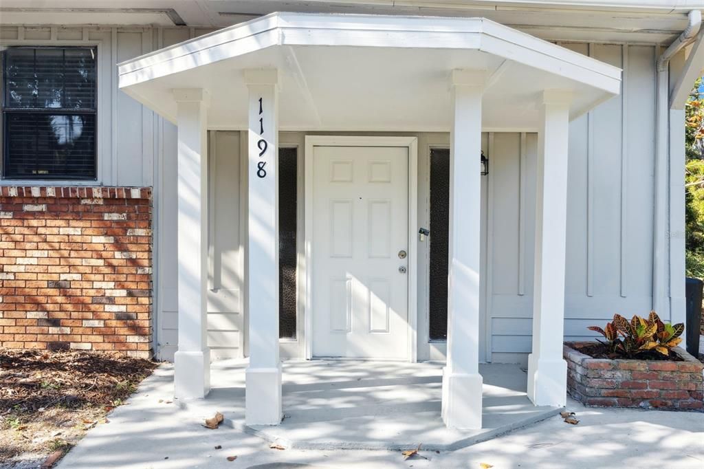 For Sale: $299,900 (3 beds, 1 baths, 1904 Square Feet)