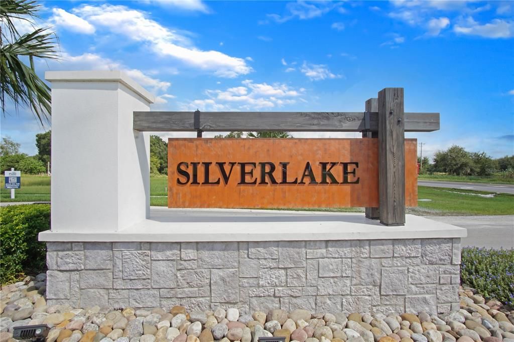 For Rent: $2,150 (4 beds, 3 baths, 2208 Square Feet)