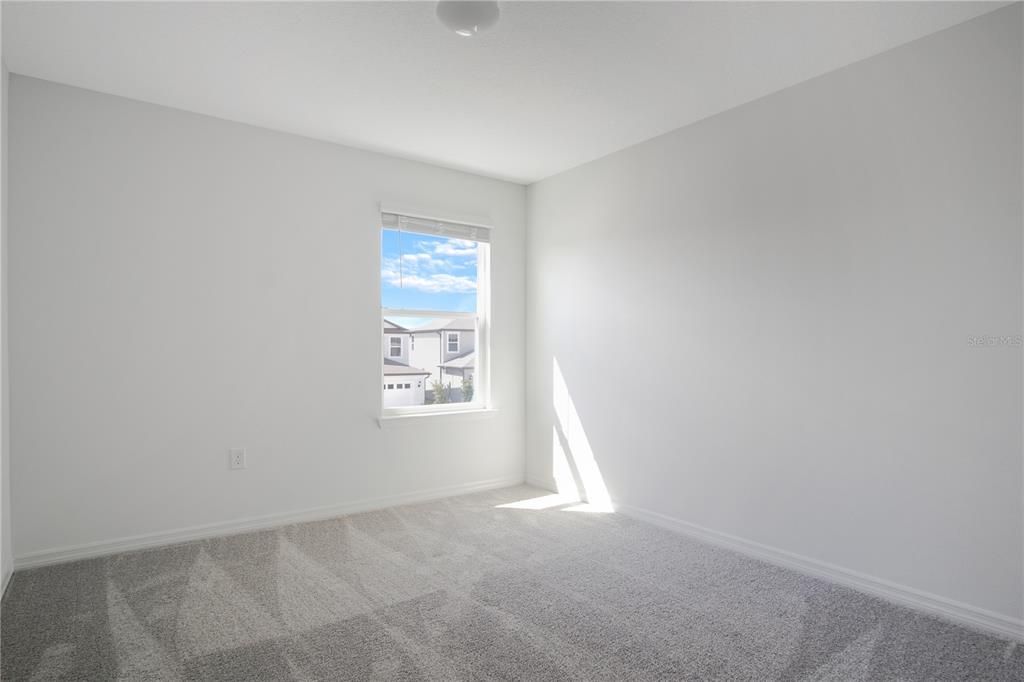 For Rent: $2,150 (4 beds, 3 baths, 2208 Square Feet)