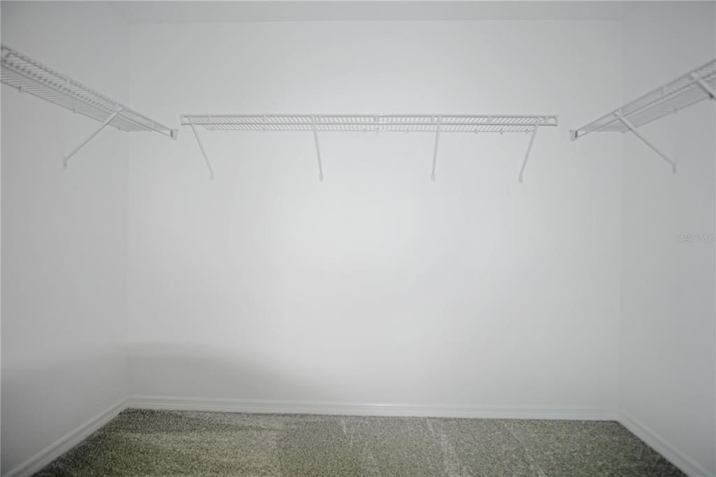 For Rent: $2,150 (4 beds, 3 baths, 2208 Square Feet)