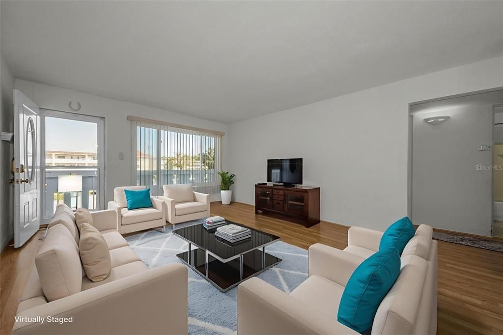 En Venta: $149,500 (2 camas, 2 baños, 1100 Pies cuadrados)