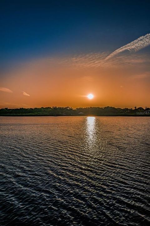 En Venta: $149,500 (2 camas, 2 baños, 1100 Pies cuadrados)