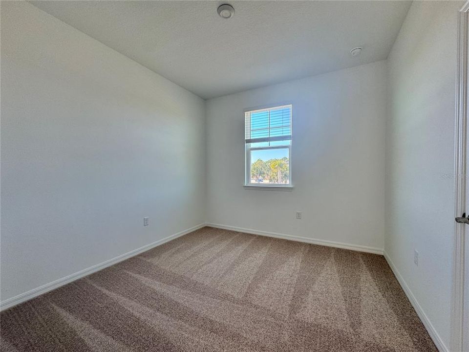 En Renta: $2,295 (3 camas, 2 baños, 1760 Pies cuadrados)